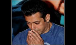 अभी-अभी: जेल में कटेगी आज सलमान की रात,जानिए कब होगी बेल पर सुनवाई