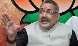 भाजपा में शुरू हुआ कौन बनेगा सबसे बड़ा दंगाई समर्थक, जयंत के बाद दंगा आरोपियों से जेल में मिलने पहुंचे गिरिराज सिंह!