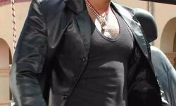 जस्टिन बीबर के बाद अफ्रीकी गायक पर चढ़ा पवन सिंह का फीवर, लॉलीपॉप लागेलु का अफ़्रीकी वर्ज़न तेज़ी से हो रहा वायरल