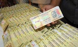 लखनऊ: व्यापारी के घर रेड, 1 करोड़ की पुरानी करेंसी बरामद