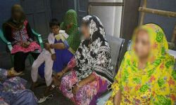 भाजपा सरकार या गुंडाराज! अब जेवर-बुलंदशहर हाईवे पर 4 महिलाओं को पेड़ से बाँधकर गैंगरेप, 1 की हत्या ! पढ़ें पूरी खबर