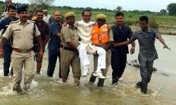 बड़ी खबर: शिव राज में गुंडों का तांडव, दलित किसान को जिंदा जला कर मार ड़ाला