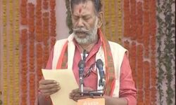 योगी के ज्ञानी मंत्री की पाठशाला: मंत्री बोले, पेड़ों से हमें कार्बन डाई आक्साइड मिलती है जो हमारे लिये उपयोगी