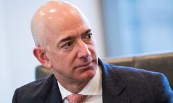 अमेजन के जेफ बेजोस बने आधुनिक इतिहास के सबसे दौलतमंद अमेजन के जेफ बेजोस बने आधुनिक इतिहास के सबसे दौलतमंद