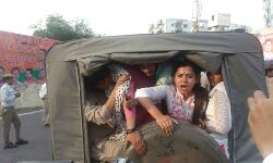 प्रदर्शनकारी छात्रों की गिरफ़्तारी के विरोध में छात्र संगठनों ने देशव्यापी आन्दोलन का किया ऐलान! प्रदर्शनकारी छात्रों की गिरफ़्तारी के विरोध में छात्र संगठनों ने देशव्यापी आन्दोलन का किया ऐलान!