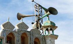 गुरुग्राम में फिर से नमाज को लेकर तनाव, अब लाउड स्पीकर पर अज़ान देने से हुआ विवाद मुख्यमंत्री खट्टर…