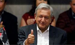 वामपंथी नेता एंड्रेस मैनुअल ओब्राडोर बने मेक्सिको के नए राष्ट्रपति