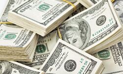 डॉलर के मुकाबले रुपये में ऐतिहासिक गिरावट जारी, 70.96 पर पहुंचा रुपया, बाजार में मचा हाहाकार