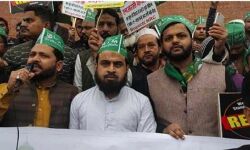 फिर पकड़ा गया बीजेपी IT Cell और दंगाई न्यूज चैनलों का झूठ, लखनऊ वाले वीडियो पर ऑल्ट न्यूज़ ने कर दिया बेनक़ाब।