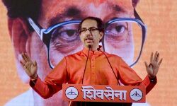 शिवसेना का मोदी सरकार पर हमला, कहा- महिलाएं असुरक्षित और गाय बचाने में लगी है सरकार!