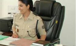 MLA को तमाचा जड़ चुकी है ये लेडी सिंघम, अब कर रही है ऐसा काम जिस पर आप भी करेंगे गर्व!