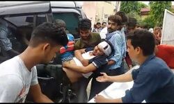 योगीराज: भाजपा नेताओं की गुंडई, गाड़ी हटाने को बोला तो पहुंचा दिया अस्पताल: देखें VIDEO