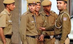 प्रतापगढ़ जेल से हटाए गये आठ कुख्यात अपराधी