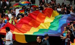 धारा 377: समलैंगिकता अपराध है या नहीं? सुप्रीम कोर्ट आज सुनाएगा सबसे बड़ा फैसला धारा 377: समलैंगिकता अपराध है या नहीं? सुप्रीम कोर्ट आज सुनाएगा सबसे बड़ा फैसला