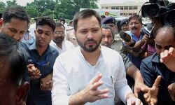 जनादेश अपमान यात्रा के दौरान नालंदा पहुंचे तेजस्वी ने नीतीश कुमार पर जमकर बोला हमला।