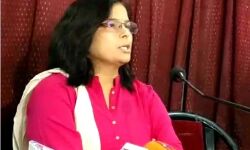 VIDEO: 10 दिन पूर्व ही जता दिया था पत्नी ने मुन्ना बजरंगी की हत्या की आशंका, STF और यूपी पुलिस पर लगाया था एनकाउंटर की साजिश का आरोप VIDEO: 10 दिन पूर्व ही जता दिया था पत्नी ने मुन्ना बजरंगी की हत्या की आशंका, STF और यूपी पुलिस पर लगाया था एनकाउंटर की साजिश का आरोप