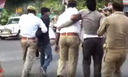 मुख्यमंत्री योगी का एक्शन: विरोध छात्रों ने किया-सस्पेंड पुलिसकर्मी हुए: पढ़ें पूरी खबर