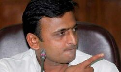 उत्तर प्रदेश: अखिलेश यादव ने की योगी की बोलती बंद,जन्माष्टमी और नमाज़ पर बोलने पर योगी को दिया जवाब!