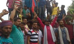 अभी अभी: एससी-एसटी ऐक्ट के खिलाफ सवर्णों का आज भारत बंद, मध्य प्रदेश के अधिकतर जिलों में धारा 144 लागू, ग्वालियर में स्कूल-कॉलेज बंद अभी अभी: एससी-एसटी ऐक्ट के खिलाफ सवर्णों का आज भारत बंद, मध्य प्रदेश के अधिकतर जिलों में धारा 144 लागू, ग्वालियर में स्कूल-कॉलेज बंद