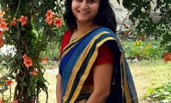 लेडी सिंघम श्रेष्ठा ठाकुर के समर्थन में आये पूर्व IPS अधिकारी बोले- सरकार ईमानदार ऑफिसर पसंद नहीं करती