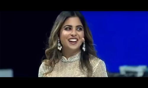 ईशा अंबानी का एक और धमाकेदार ऐलान, JIO के ग्राहकों को आठ महीने बिल्कुल मुफ्त मिला 4G डाटा ईशा अंबानी का एक और धमाकेदार ऐलान, JIO के ग्राहकों को आठ महीने बिल्कुल मुफ्त मिला 4G डाटा