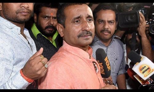 योगी राज: बीजेपी MLA कुलदीप सिंह सेंगर 7 दिन की सीबीआई रिमांड पर, आरोपी विधायक की महिला सहयोगी भी गिरफ्तार योगी राज: बीजेपी MLA कुलदीप सिंह सेंगर 7 दिन की सीबीआई रिमांड पर, आरोपी विधायक की महिला सहयोगी भी गिरफ्तार