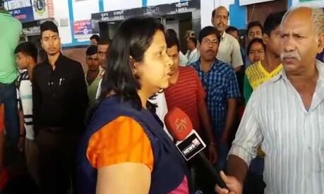 दिल्ली-पटना राजधानी एक्सप्रेस में डकैती, यात्रियों के साथ लूटपाट और मारपीट