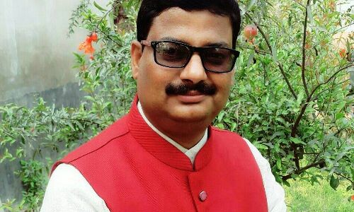 पौने दो लाख शिक्ष मित्रों का का दोषी कौन? पढ़ें पूरी खबर