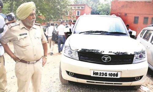 मोदी राज: भाजपा नेता का बेटा कर रहा था IAS की बेटी से छेड़छाड़, बेल देने के लिए पुलिस ने हटा दी संगीन धाराएं!