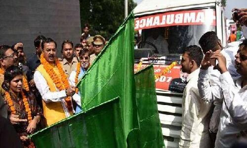 योगी राज : प्रदेश में गाय के लिए एंबुलेंस सेवा शुरू