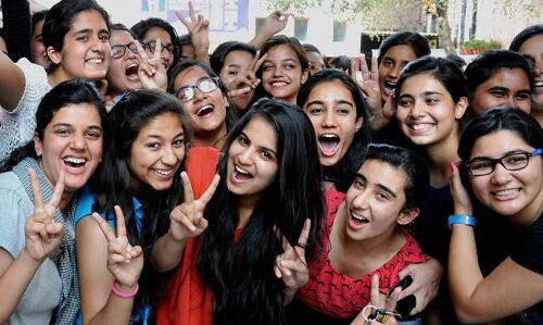 CBSE 12th Result 2017: आज आएगा परीक्षा परिणाम, रिजल्ट के लिए यहां क्लिक करें