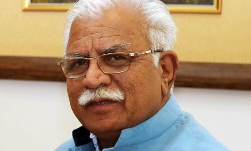 पीएम मोदी और मंत्री स्मृति ईरानी के बाद अब हरियाणा के सीएम की डिग्री पर विवाद: पढ़ें पूरी खबर