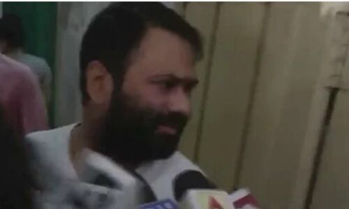 गोरखपुर कांड: योगी को लगा झटका, 7 महीने बाद डॉ. कफील खान को हाईकोर्ट से मिली जमानत