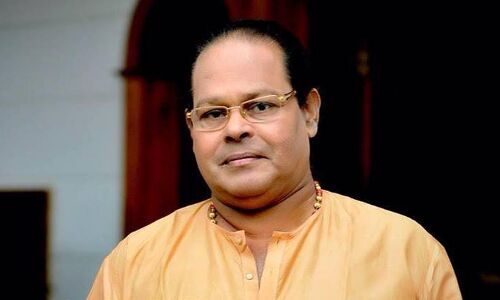 कास्टिंग काउच पर सांसद का विवादित बयान, बोले- बुरी अभिनेत्रियां कर सकती हैं बेड शेयर