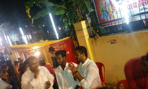 जन्मष्टमी पर छात्र नेता जय सिंह यादव ने किया प्रसाद का वितरण!