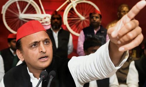 अभी-अभी: सपा में शामिल होंगे BJP की कई दिग्गज समेत सैकड़ों नेता, अखिलेश यादव रहेंगें मौजूद ! अभी-अभी: सपा में शामिल होंगे BJP की कई दिग्गज समेत सैकड़ों नेता, अखिलेश यादव रहेंगें मौजूद !