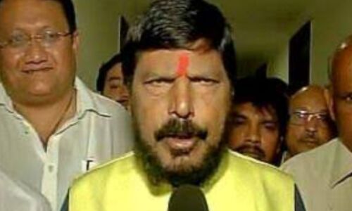 केंद्रीय मंत्री का बयान, बीफ खना हर भारतीय का अधिकार, हिंसक गोरक्षकों को दी जाए कड़ी सजा: जानिए कौन हैं मंत्री