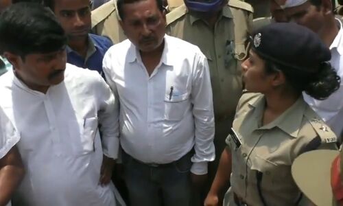 योगी राज: सत्ता के सनक में भाजपा विधायक भूल गए नारी सम्मान, महिला अफसर का किया अपमान: देखें वीडियो