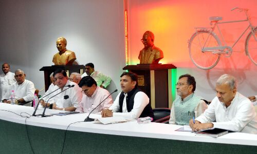 अखिलेश यादव का भाजपा पर हमला, कहा भाजपा सरकारें जनता को कर रही आतंकित:पढ़ें पूरी खबर