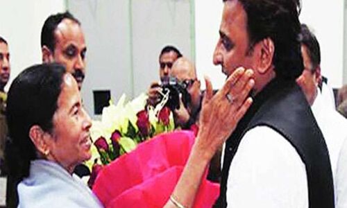 एनडीए के मिशन-2019 को टक्कर देने के लिए दिल्ली में दीदी से मिले अखिलेश