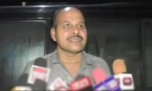 उत्तर प्रदेश: BJP विधायक  ब्रजभूषण राजपूत पर मंदिर और उससे जुड़ी करोड़ों की जमीन हड़पने का लगा आरोप