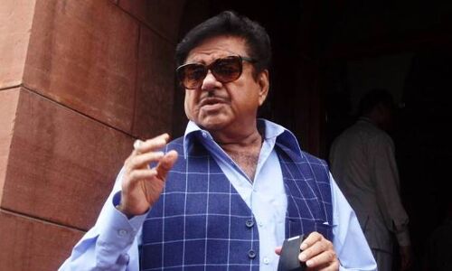 नाराज़ शत्रु ने मोदी को दिखाई औकात, मचा हड़कंप!