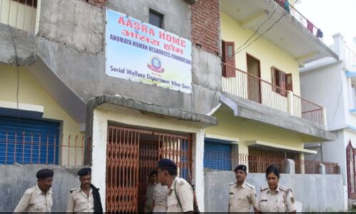 बिहार: पटना के बालिका गृह में 2 युवतियों की मौत, 24 घंटे बाद पुलिस को मिली सूचना बिहार: पटना के बालिका गृह में 2 युवतियों की मौत, 24 घंटे बाद पुलिस को मिली सूचना