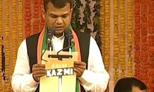 योगी के मंत्री के बिगड़े बोल, भाजपा कार्यकर्ताओं को कहा दलाल: जानिए कहाँ का है मामला