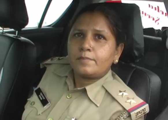 योगीराज: भाजपा विधायक के गुर्गों की गुंडई, महिला पुलिस अफसर से की अभद्रता: पढ़े पूरी खबर