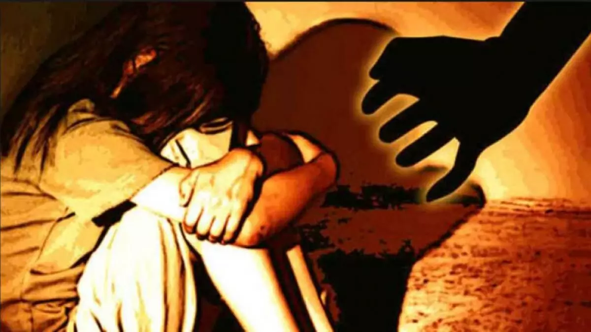 हाथरस गैंग रेप: पीड़िता के परिवार से बोले अफसर- लड़की कोरोना से मरती तो मुआवजा मिलता? हाथरस गैंग रेप: पीड़िता के परिवार से बोले अफसर- लड़की कोरोना से मरती तो मुआवजा मिलता?