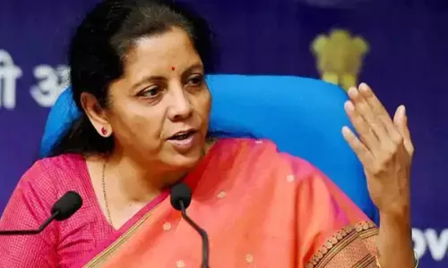 अर्थव्यवस्था को लेकर सरकार के बड़े कदम, सरकारी कर्मचारियों को एडवांस मिलेंगे 10,000 रुपये, जानिए और क्या है