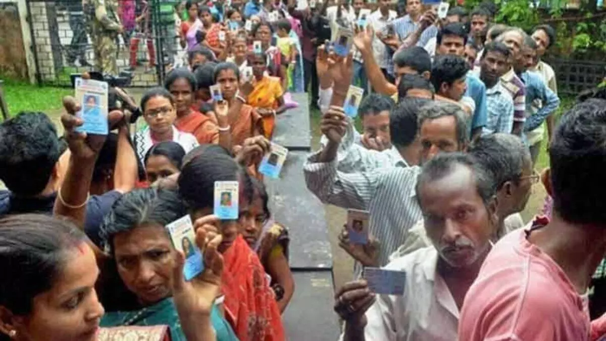 असम में NRC की फाइनल लिस्ट से हटाए गए 10 हजार अपात्र लोगों के नाम, जानिए क्या है मामला