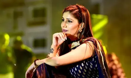 Teri Aankha Ka Yo Kajal पर सपना चौधरी ने मचाया धमाल, करोड़ों बार देखा गया VIDEO Teri Aankha Ka Yo Kajal पर सपना चौधरी ने मचाया धमाल, करोड़ों बार देखा गया VIDEO