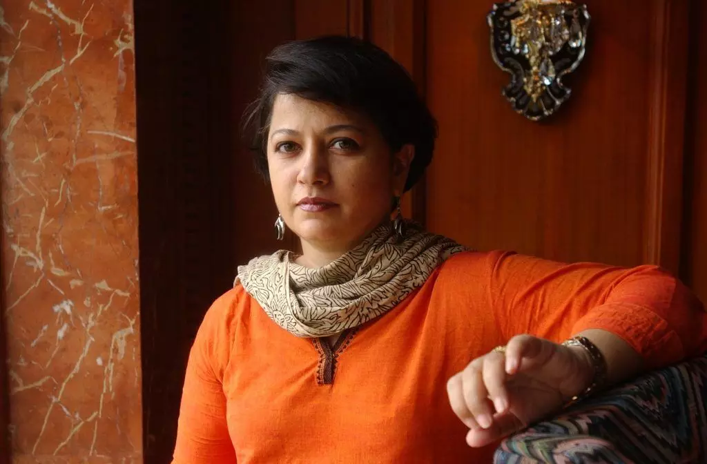 सुचेता दलाल (पत्रकार) का जीवन परिचय |  Sucheta Dalal (Journalist) Biography in Hindi